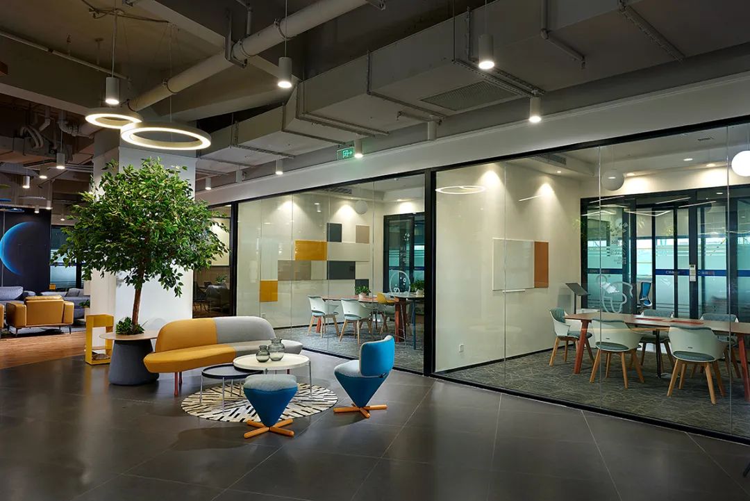 1650608266703359.jpg 1650608266703359.jpg