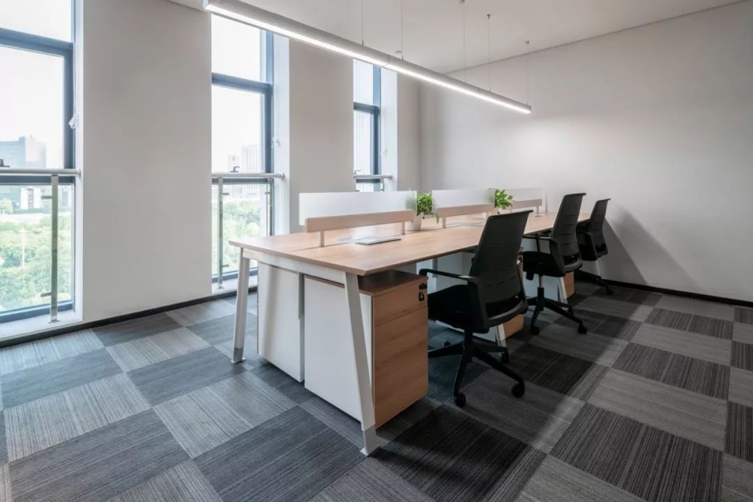 1652329890109635.jpg 1652329890109635.jpg