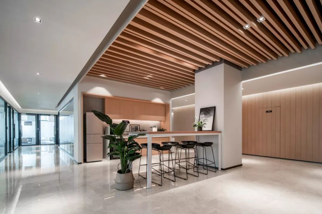 1652330253201683.jpg 1652330253201683.jpg